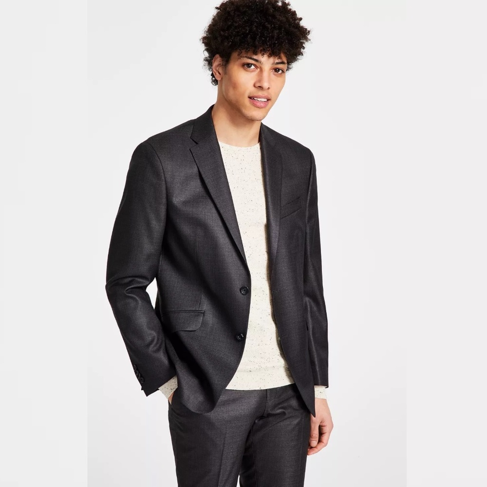 MUST GO!  Kenneth Cole Reaction Techni-Cole Suit Combo